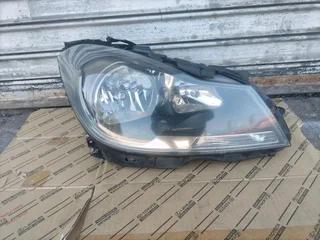 2010-2014 Mercedes W204 F/l Rhs Normal Headlight For Sale