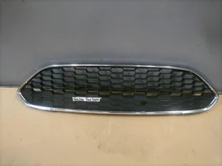 2013-2016 Ford Fiesta Grill For Sale