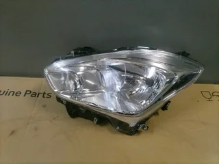 2017-2022 Suzuki Swift Lhs Headlight For Sale