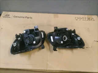 2008-2013 MAZDA BT-50 LHS AND RHS HEADLIGHT FOR SALE