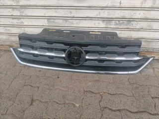 2018-2022 VW T CROS GRILL FOR SALE