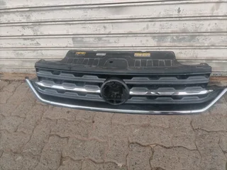 2018-2022 VW T CROS GRILL FOR SALE