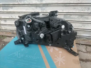 2019-2022 MERCEDES X CLAS BAKKIE W470 LHS LED XENON HEADLIGHT FOR SALE