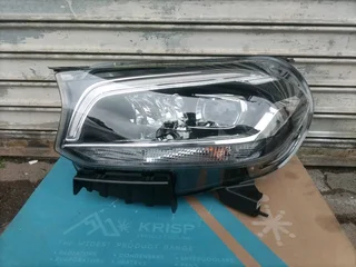 2019-2022 MERCEDES X CLAS BAKKIE W470 LHS LED XENON HEADLIGHT FOR SALE