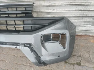 2022-2024 VW AMAROK FRONT BUMPER WITH GRILLE FOR SALE
