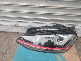 2013-2016 VW GOLF 7 GTI LHS XENON HEADLIGHT FOR SALE