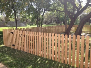 Picket fencing and bamboo fencing