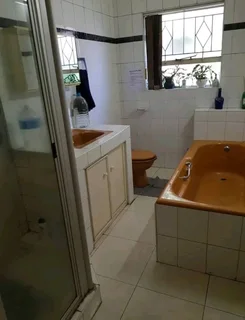 Room to Rent/Sandton Area
