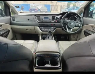 2016 Kia Grand Sedona MPV/Bus