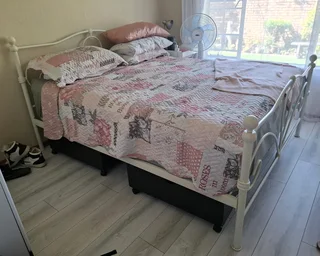 Metal Bed Frame
