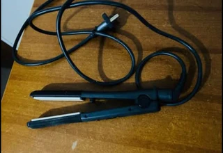 Babyliss hair straightener