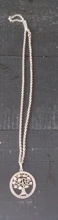 Silver tree of life neckless