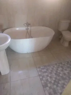 Tiling and bathrooms remodeling