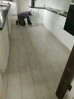 Tiling and bathrooms remodeling