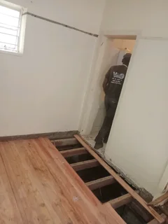 THE BEST CARPENTER
