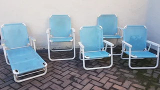 Pool/Patio side chairs plus lounger!