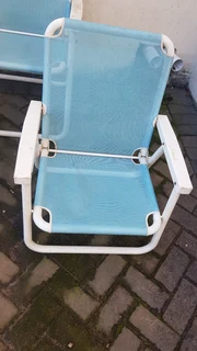 Pool/Patio side chairs plus lounger!