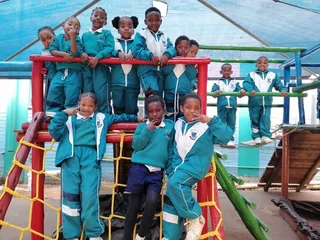 Boarding and day school for Grade RR-12 in Pi