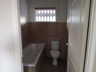 Modern 2 bedroom apartment in the best part of Glenwood