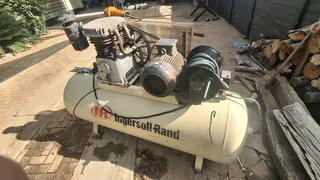 Ingersoll Rand 500L 3 fase compressor 10hp 11bar
