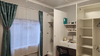 Spacious, modern, single rooms in Westdene commune