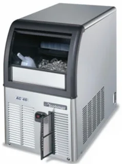 EC46 Scotsman ice machine 24kgs/24hrs