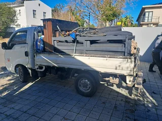 Old furniture and junk mix removal