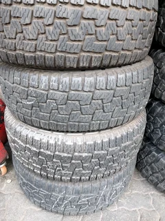 A good set of 265 65 18 pirelli scorpion 廬 verde tyres with good treads available for sale