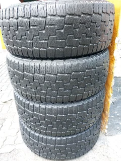A good set of 275 55 20 pirelli scorpion 廬 verde tyres with good treads available for sale