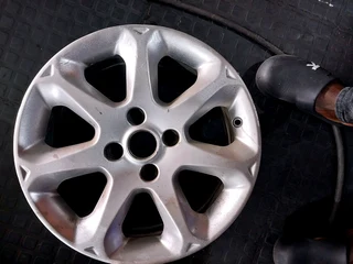 1x 16inch Ford Fiesta rim available for sale