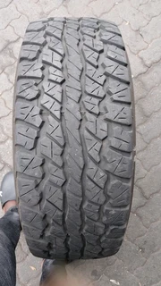 1x 265 65 17 dunlop Grandtrek AT3G tyre with 90% treads available