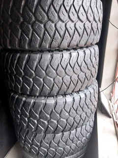 A clean set of 265 60 18 maxxis razr mt tyres with 90% treads available for sale