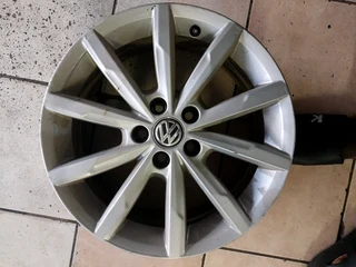 1x 16inch polo Rim available for sale
