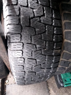 1x 265 65 17 pirelli scorpion 廬 verde tyre with good treads available for sale