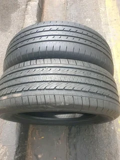 2x 215 60 16 Goodyear tyres with good treads available for sale