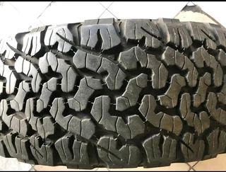 1x 31x10.50R15 bf Goodrich ko2 tyre with 99% treads available for sale