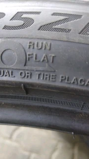 1x brand new 275 35 19 run flat tyre available for sale