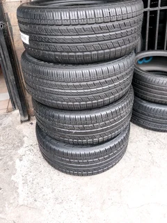 A clean set of 265 50 20 Khumo tyres with good treads available for sale