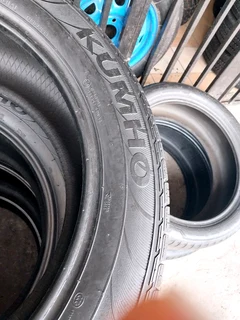 A clean set of 265 50 20 Khumo tyres with good treads available for sale