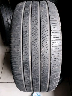 1x 275 45 21 pirelli scorpion available for sale