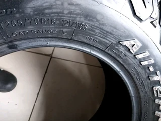 2x 265 70 16 Bf Goodrich ko2 tyres with 90% treads available for sale