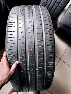 1x 275 50 20 pirelli scorpion verde tyre with good treads available for sale