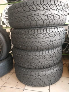 A clean set of 265 70 16 Hankook dynapro tyres with good treads available for sale