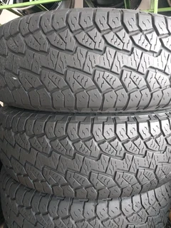 A clean set of 265 70 16 Hankook dynapro tyres with good treads available for sale