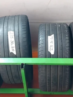 2x 275 30 20 goodyear run flat tyres available for sale