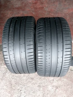 2x 315 35 20 pirelli run flat tyres with 90% treads available for sale
