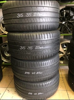 A clean set of X5 Tyres 315 35 20 and 275 40 20 pirelli run flat tyres with 95% treads available