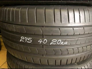 A clean set of X5 Tyres 315 35 20 and 275 40 20 pirelli run flat tyres with 95% treads available