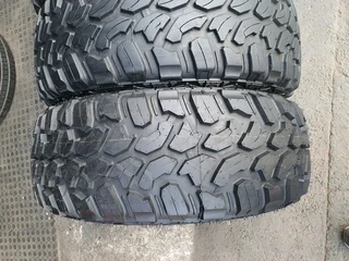 5x 285 70 17 off road tyres 1 new and 4 are 90% available for sale