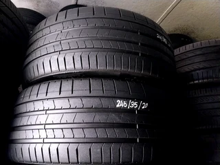 2x 245 35 20 pirelli tyres with lots of treads available for sale